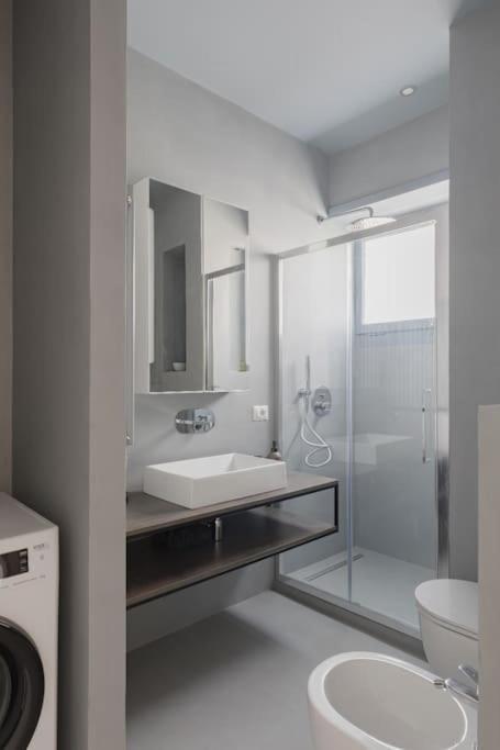 Appartamento Modern Spacious On The Tevere Roma
